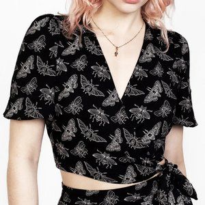 Mortmoth Wrap Crop Top - Disturbia